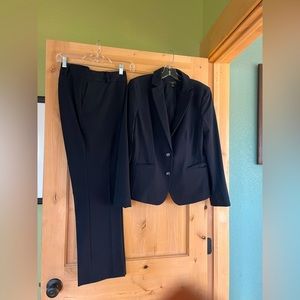 Ann Taylor 2-Piece Suit, Petite